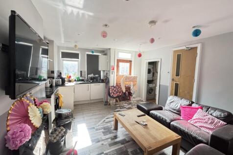 Bright and spacious living room with contempora...