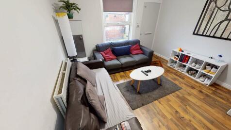 A bright and welcoming contemporary living room...