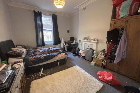 Bright, well-proportioned bedroom with a double...