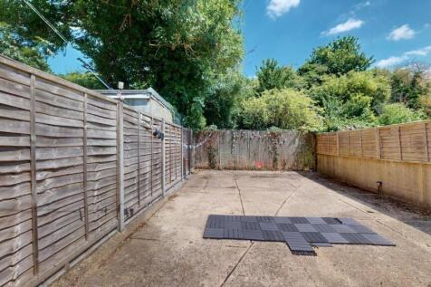 Bright and private outdoor garden space with am...