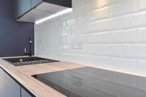 Kitchen Features