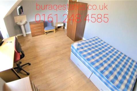 Bright, tidy single bedroom with wooden floorin...