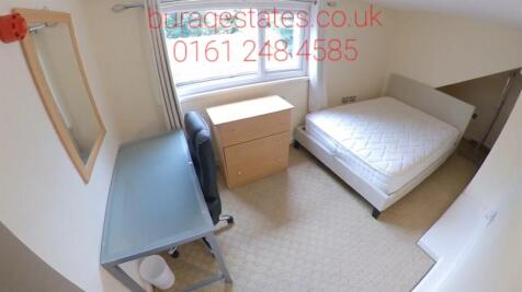 A neat and well-maintained single bedroom featu...