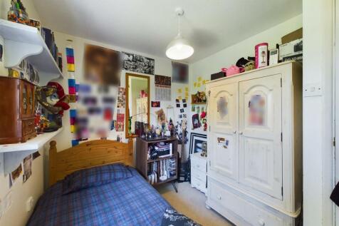CAM01381G0-PR0117-STILL012.jpg