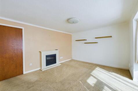 CAM01381G0-PR0158-STILL020.jpg