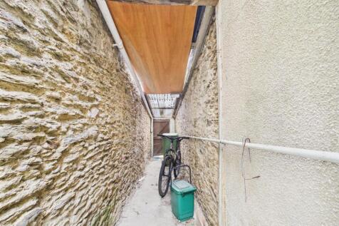 Side access