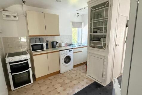Kitchen.jpg