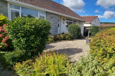 Front garden.jpg