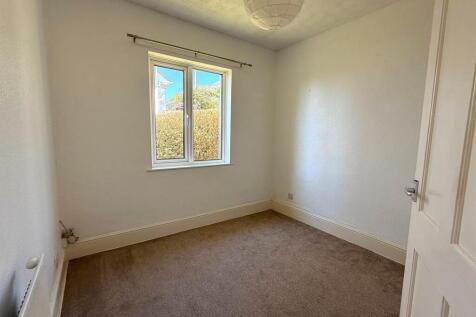 Bedroom2.jpg