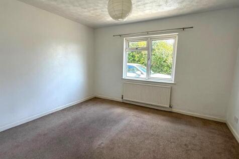 Bedroom1.jpg