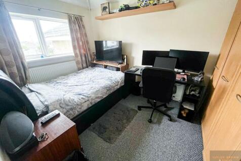 Bedroom2.jpeg