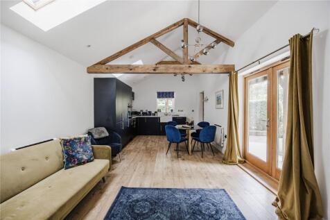 Holly Barn