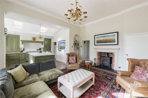 Kitchen/Family Room