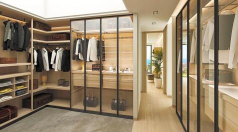 Walk in wardrobe
