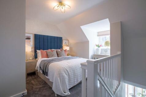 Leigh Top Floor Bedroom