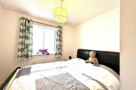 2nd Double Bedroom