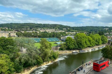 Exceptional views from the lounge to The Rec