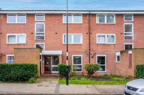 For Sale 1 Bedroom Flat SE19 Eskmont Ridge Exterior