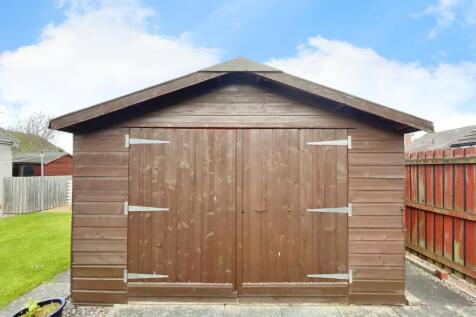Garage front elevation