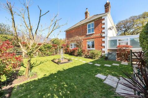Separate Side Garden