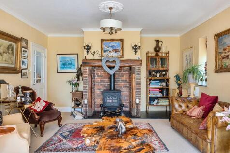 Primary Reception Room
