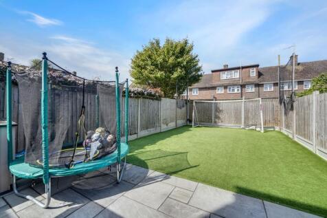 Garden Rear 2