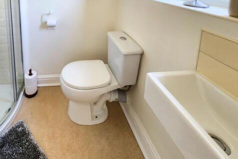 Master Bedroom En Suite