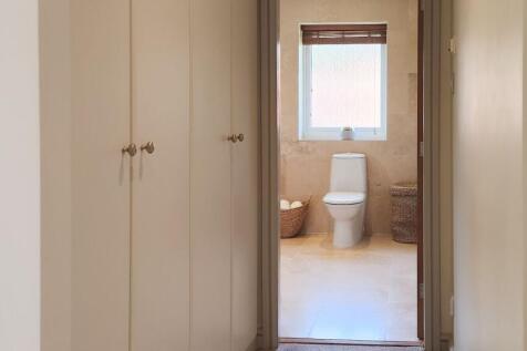 Landing | Family Bathroom