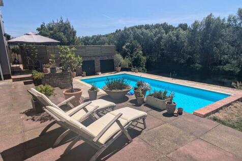 Property Image 30