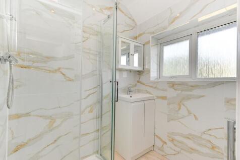 Upstairs Bathroom