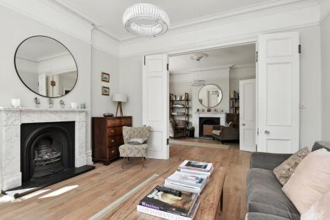 Reception room