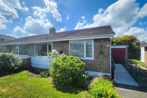 Fir Tree Close