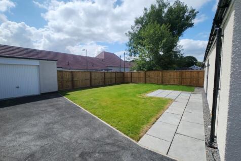 Newhouse Avenue | Rear Garden | Garage