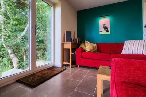 Coach House Cottage - Open Plan Snug