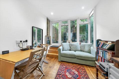 84a Lower Floor - Living
