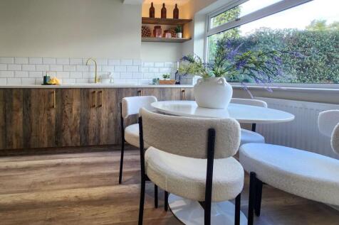 Dining Room | Kitchen | Snug