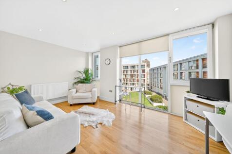 Living / dining room