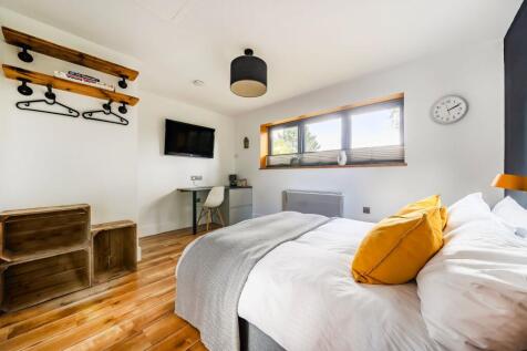 Annexe Bedroom