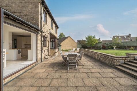 Sizeable terrace