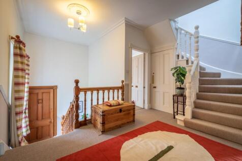 1st Floor Stairs