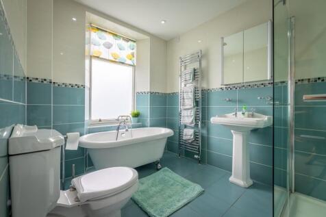 Bedroom 1 En-Suite