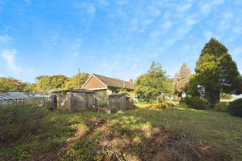 Garden &amp; Rear Elevation