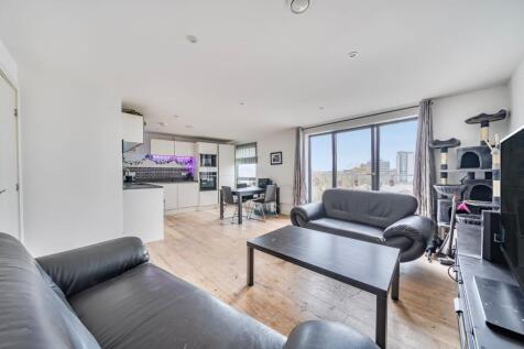 Kitchen / Living Room