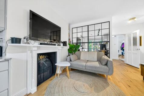 Open Pan Lounge/Diner