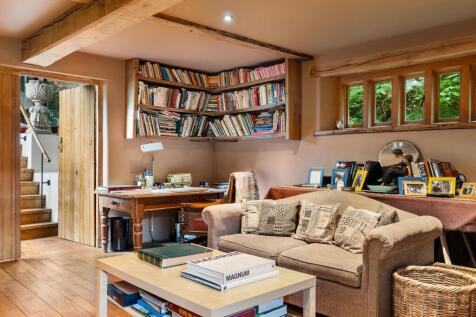 Property Image 11