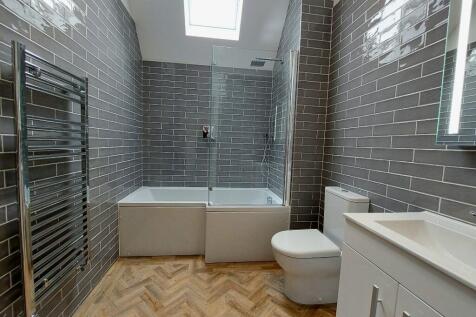 First Floor Bathroom