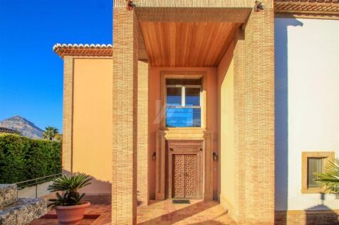 Property Image 4