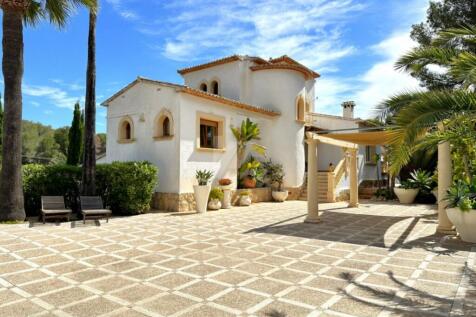 Property Image 1