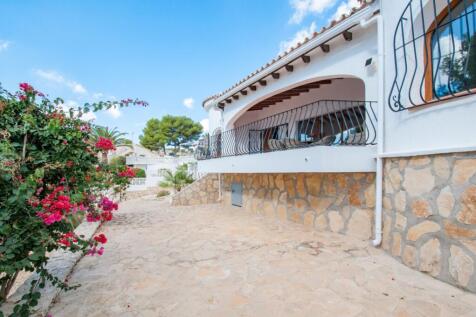 Property Image 8