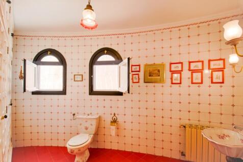 Property Image 39